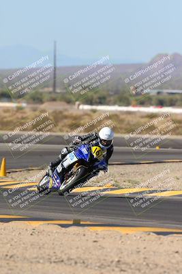 media/Oct-20-2024-CVMA (Sun) [[d4a3dff211]]/Race 3-Amateur Supersport Middleweight/